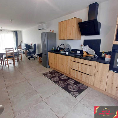 Maison - 80 m² - 3 pièces