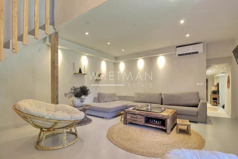 Villa - 192 m² - 6 pièces