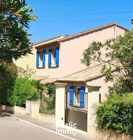 Maison - 98 m² - 5 pièces