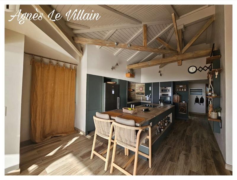 Villa - 180 m² - 7 pièces