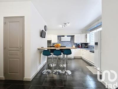 Maison - 136 m² - 6 pièces