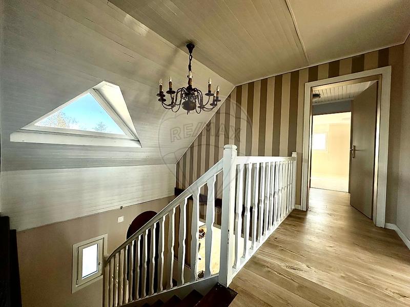 Propriété - 185 m² - 7 pièces