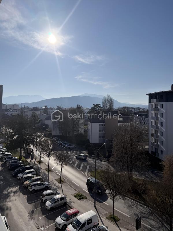 Appartement - 94 m² - 5 pièces