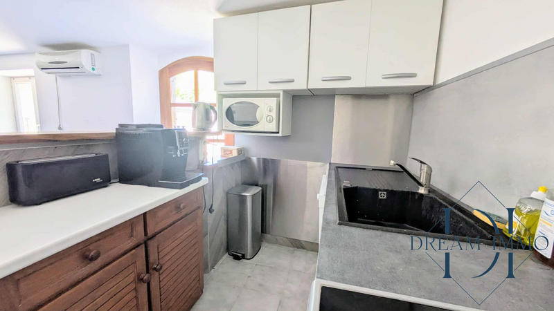 Maison - 276 m² - 7 pièces