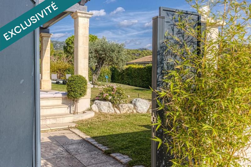 Villa - 200 m² - 8 pièces