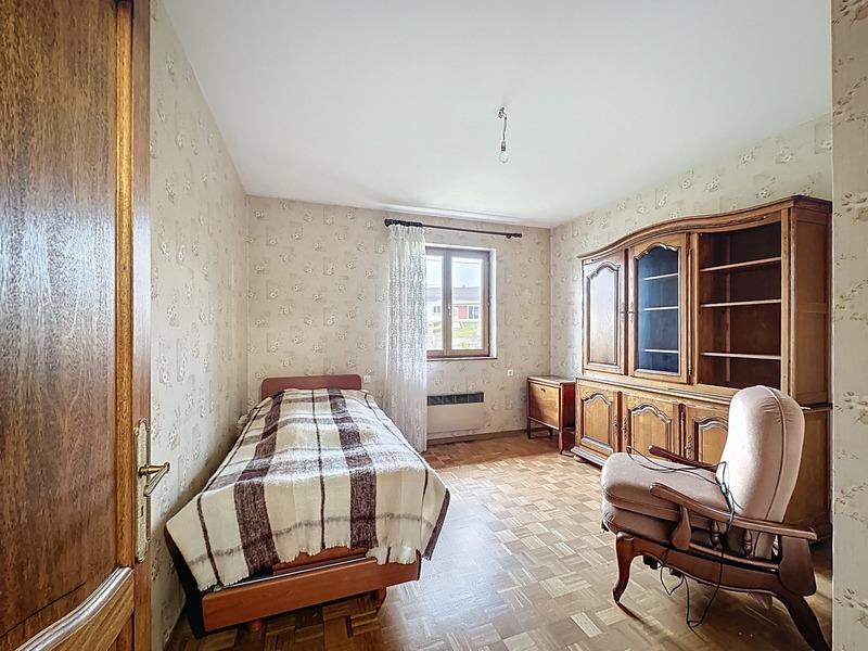 Maison - 186 m² - 8 pièces