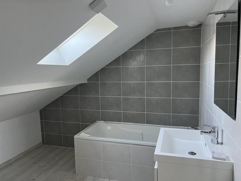 Maison - 111 m² - 6 pièces