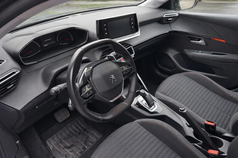 Peugeot 208 1.2 PureTech 100 Eat8 Active Business - Automatique