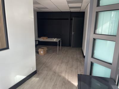 Bureau - 55 m²