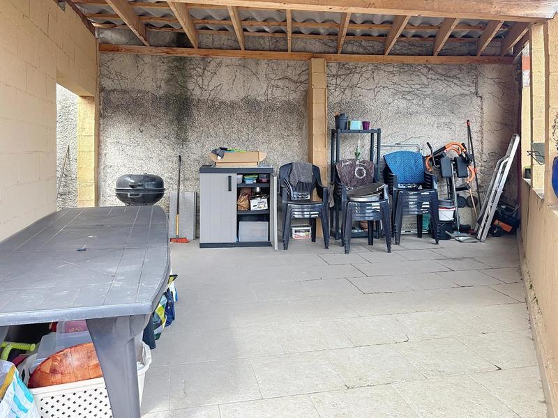 Maison - 102 m² - 7 pièces