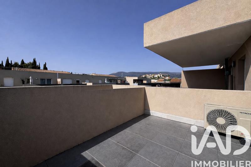 Appartement - 96 m² - 4 pièces