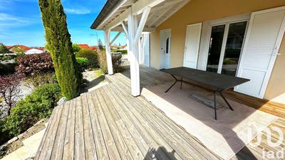 Maison - 178 m² - 8 pièces