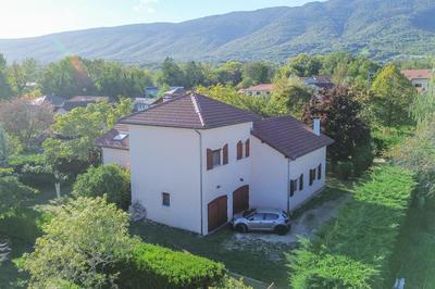 Maison - 193 m² - 6 pièces