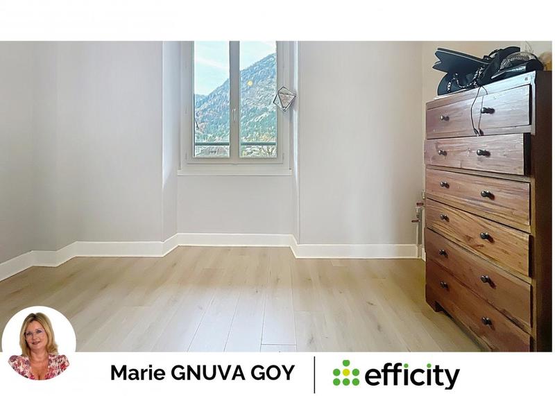 Appartement - 97 m² - 4 pièces