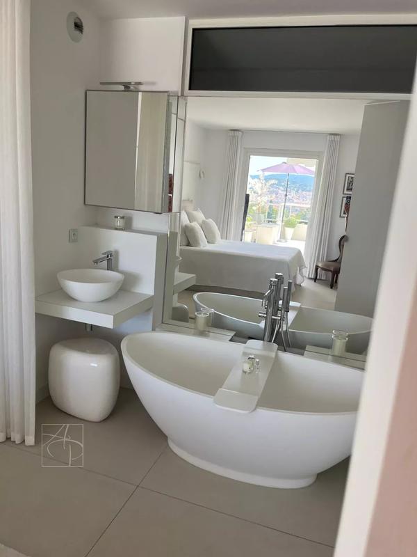 Appartement - 78 m² - 3 pièces