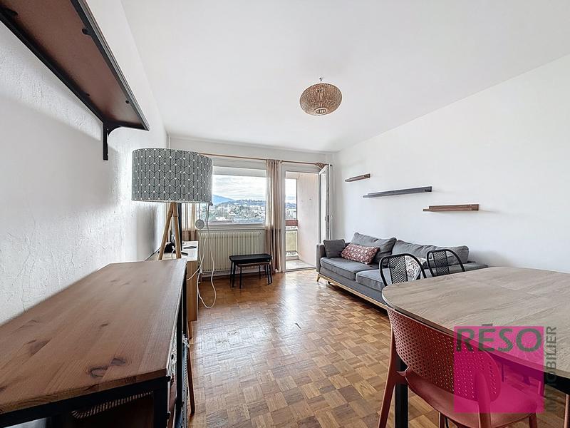 Appartement - 80 m² - 4 pièces