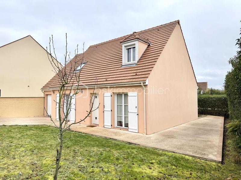 Maison - 103 m² - 6 pièces