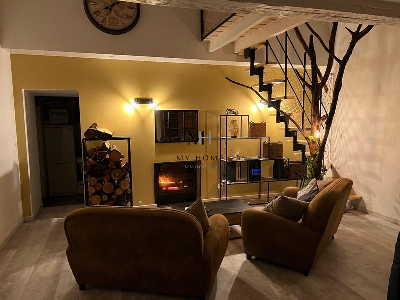 Maison ancienne - 180 m² - 8 pièces