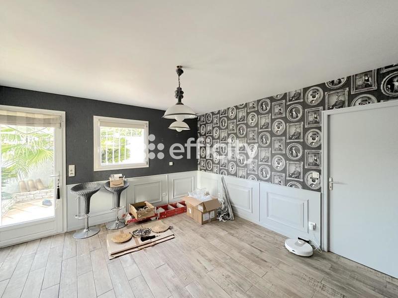 Maison - 160 m² - 5 pièces