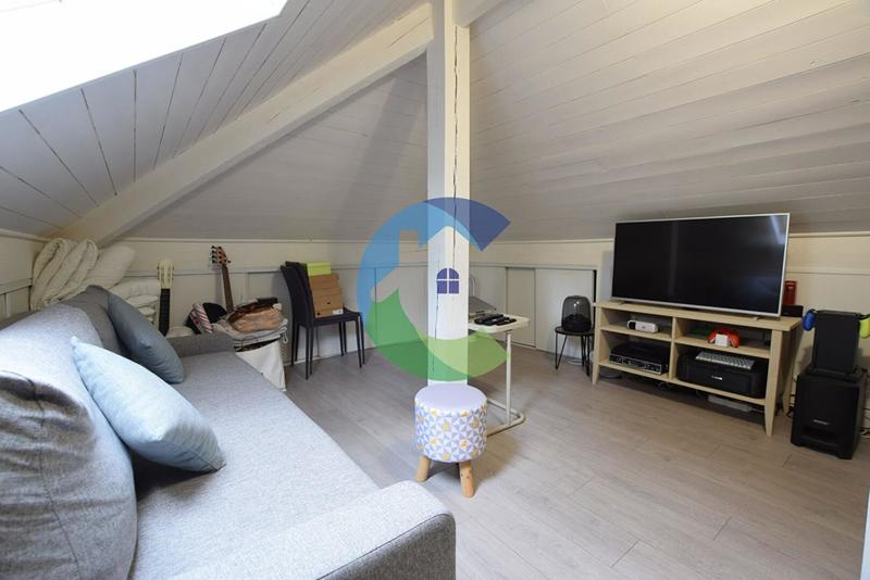 Pavillon - 97 m² - 5 pièces