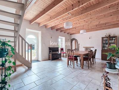 Longère - 220 m² - 9 pièces