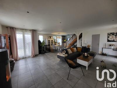 Maison - 144 m² - 4 pièces