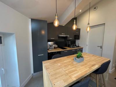 Immeuble - 400 m² - 13 pièces