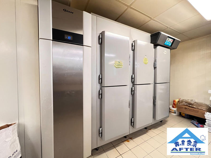 Local commercial - 220 m²