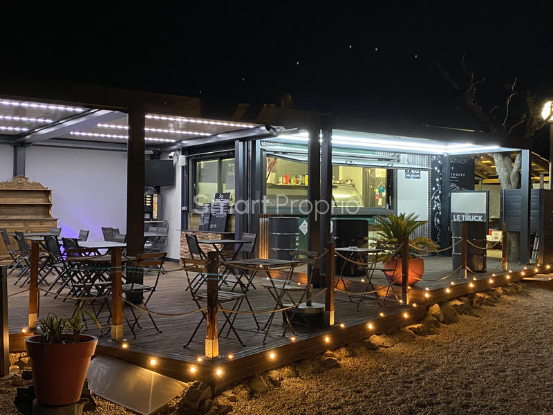 Local commercial - 20 pièces