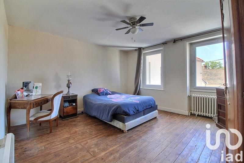 Maison de village - 332 m² - 14 pièces