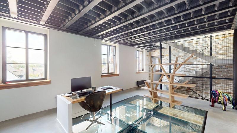 Maison - 388 m² - 10 pièces