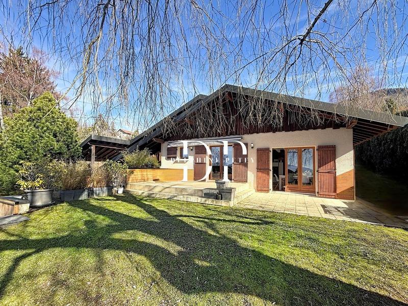 Maison - 165 m² - 7 pièces