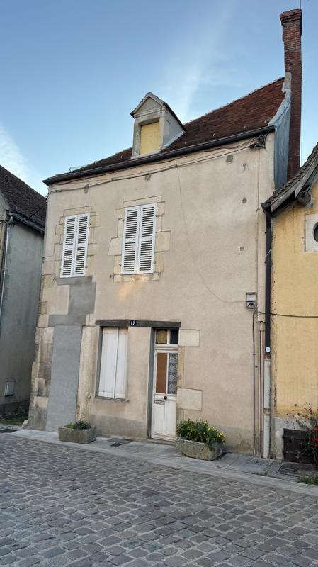 Maison - 80 m² - 4 pièces