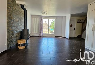 Maison - 95 m² - 5 pièces