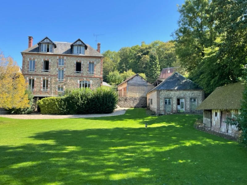 Maison - 316 m² - 10 pièces