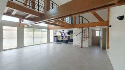 Maison - 108 m² - 4 pièces