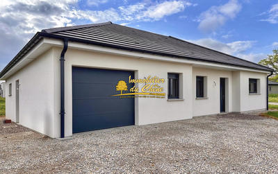 Maison - 105 m² - 5 pièces