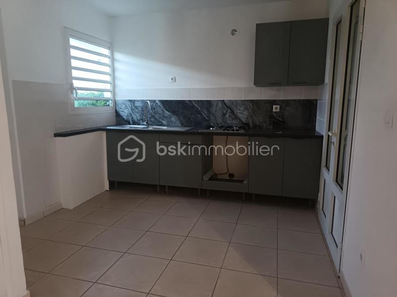 Maison - 74 m² - 4 pièces