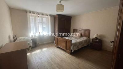 Maison - 139 m² - 6 pièces