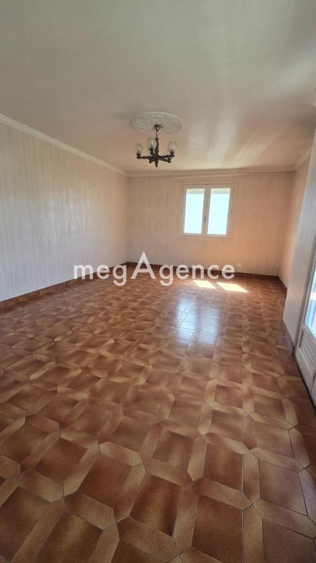 Maison - 145 m² - 8 pièces