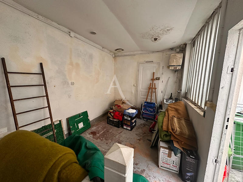 Local d'activité / Entrepôt - 10 m²