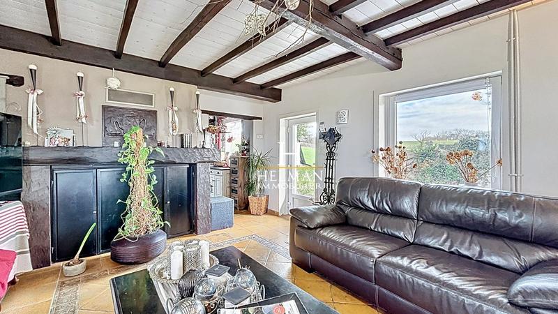 Maison - 124 m² - 6 pièces