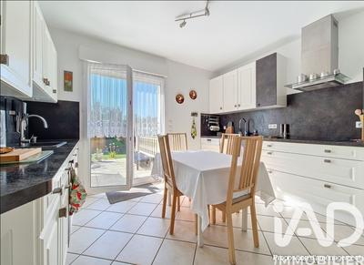 Maison - 143 m² - 6 pièces