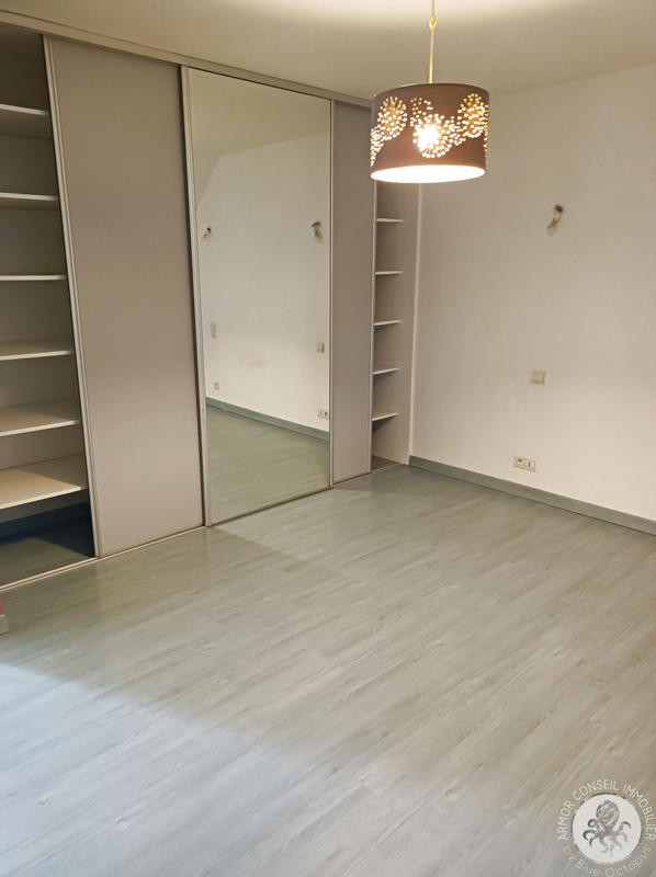 Maison - 190 m² - 6 pièces