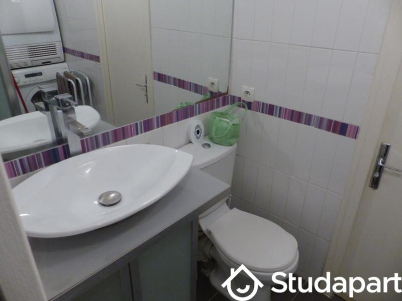 Chambre - 8 m² - 1 pièce