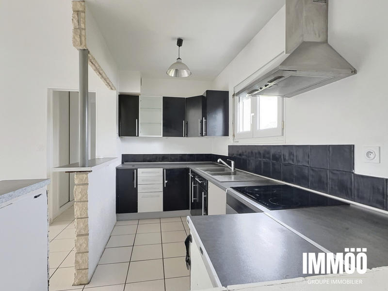 Maison - 75 m² - 5 pièces