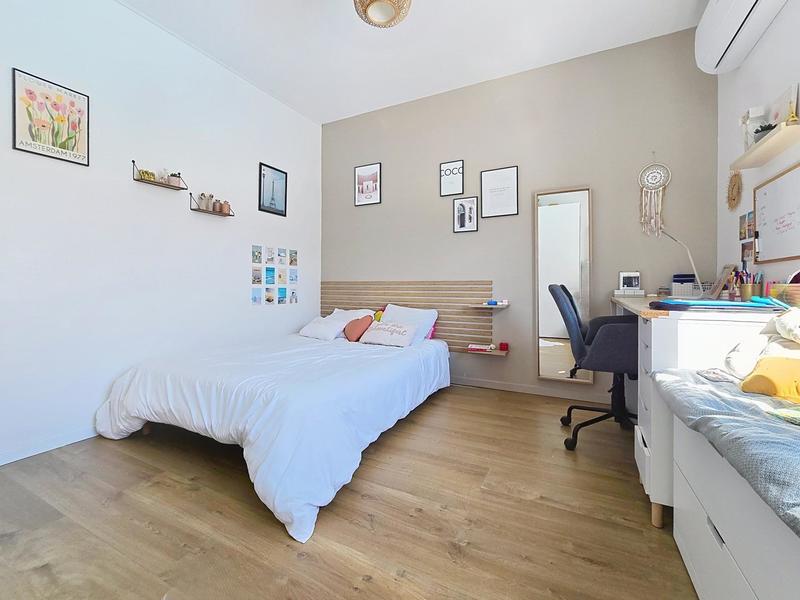 Maison - 160 m² - 7 pièces