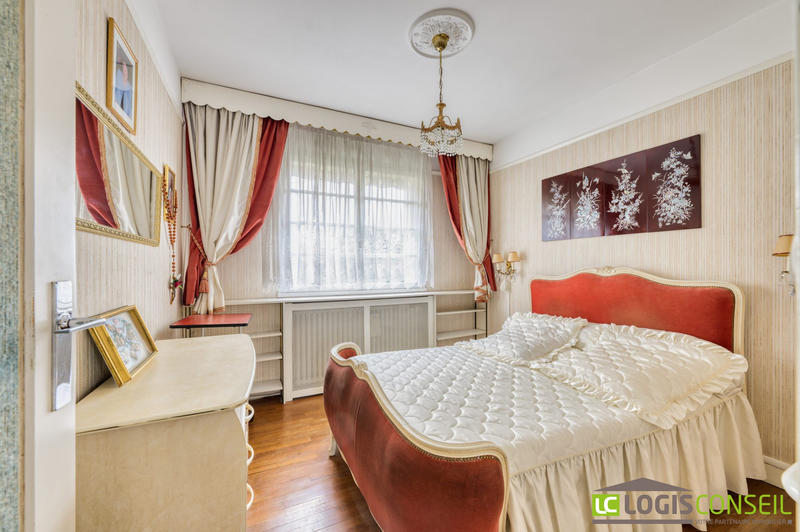 Maison - 111 m² - 6 pièces