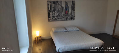 Maison - 210 m² - 7 pièces