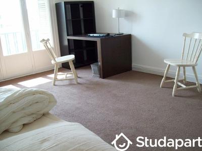 Chambre - 16 m² - 1 pièce